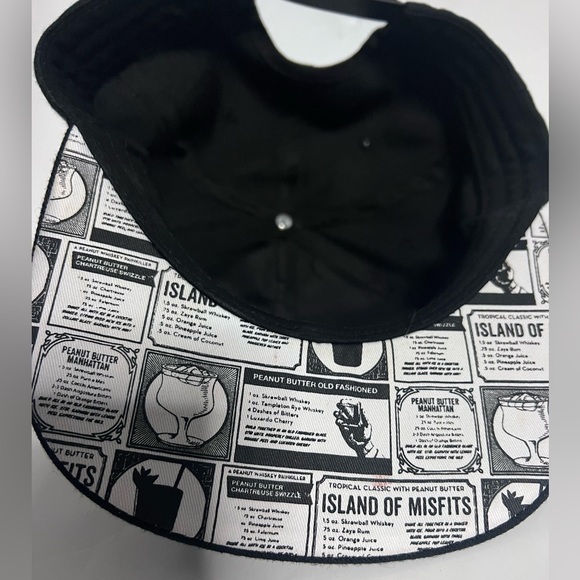 Skrewball Peanut Butter Whiskey | Flat Bill Under Design | SnapBack Hat | RARE - Picture 6 of 6